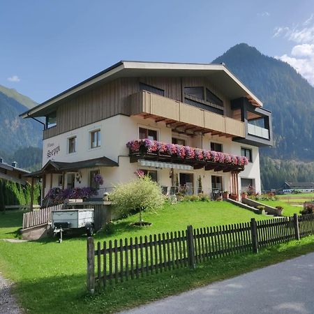 Haus Seppi Hotell Neukirchen am Großvenediger Eksteriør bilde