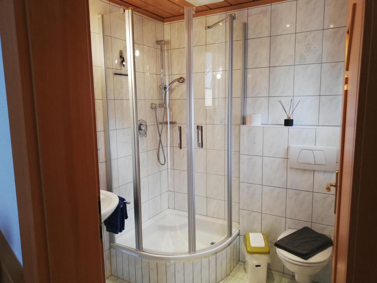 Haus Seppi Hotell Neukirchen am Großvenediger Eksteriør bilde