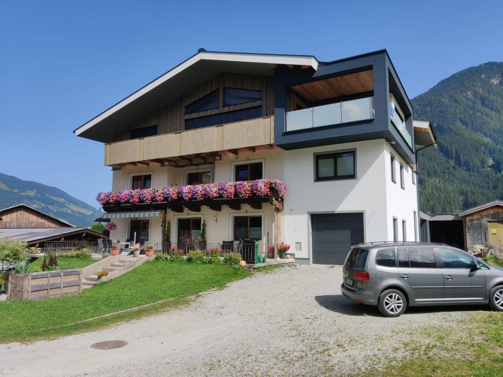 Haus Seppi Hotell Neukirchen am Großvenediger Eksteriør bilde
